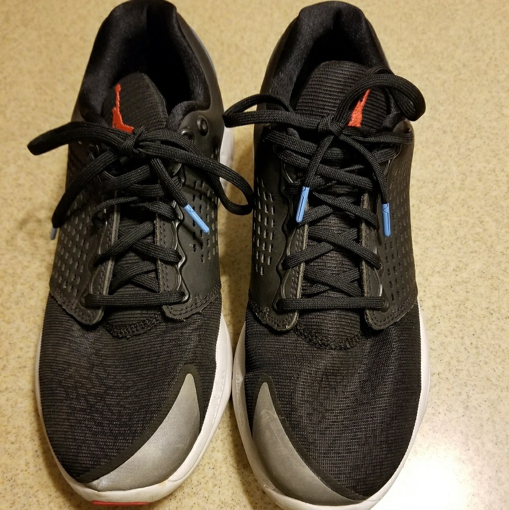 Men's Size 8 Jordan black, blue, and White shoes